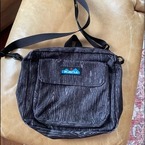 Kavu Crossbody Purse